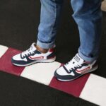 Sparco SP-Flag Navy Shoes Sneakers Picture8: Designed for ultimate street durability and performance, Sparco SP-Flag Navy/Blue Shoes is ideal for everyday driving. It features a flexible sole for comfort and and control. Exclusive Italian design and comes with a shoes bag.