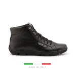Sparco Palagio Black Shoes Sneakers in Leather Picture6: Designed for ultimate street durability and performance, Sparco Palagio Black Shoes is what you’d expect in a competition driving shoes. That is why these shoes/boots feature a flexiable rubber sole for maximum pedal feel and control. The sole continues up the heel's back to provide a smooth and stable pivoting point for heel-toe shifting. Comfortable shoes/boots that can be used for everyday car and motorbike driving, touring, racing, karting and even sim racing.