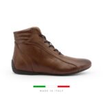 Sparco Monza-GP Brown Shoes Sneakers in Leather Picture6: Designed for ultimate street durability and performance, Sparco Monza-GP Brown Shoes is what you’d expect in a competition driving shoes. That is why these shoes/boots feature a thin sole for maximum pedal feel and control. The sole continues up the heel's back to provide a smooth and stable pivoting point for heel-toe shifting. Comfortable shoes/boots that can be used for everyday car and motorbike driving, touring, racing, karting and even sim racing.