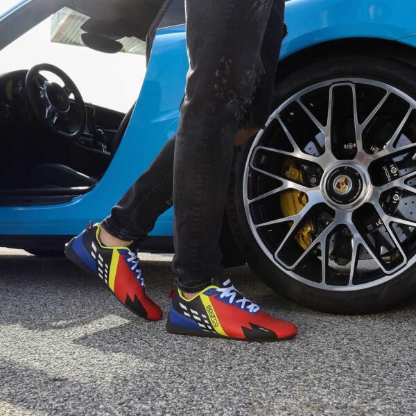 Sparco SP-FT3 Red Shoes Sneakers Picture2: Designed for ultimate street durability and performance, Sparco SP-FT3 Red Shoes is what you’d expect in a driving shoes. That is why these shoes/boots feature a thin sole for maximum pedal feel and control. The sole continues up the heel's back to provide a smooth and stable pivoting point for heel-toe shifting. Comfortable shoes/boots that can be used for everyday car and motorbike driving, touring, racing, karting and even sim racing.