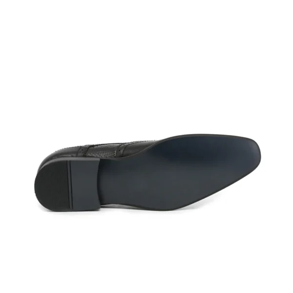 Duca di Morrone Scott Black Lace Up Shoes Picture3: Duca di Morrone Scott Black lace-up shoes are the ideal men's shoes for casual or office when an elegant and formal dress code is required. Upper and interior in synthetic leather, refined and quality lace-up shoes.